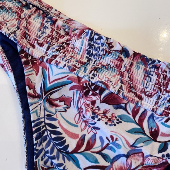 Floral bathing suit. - Picture 2 of 6